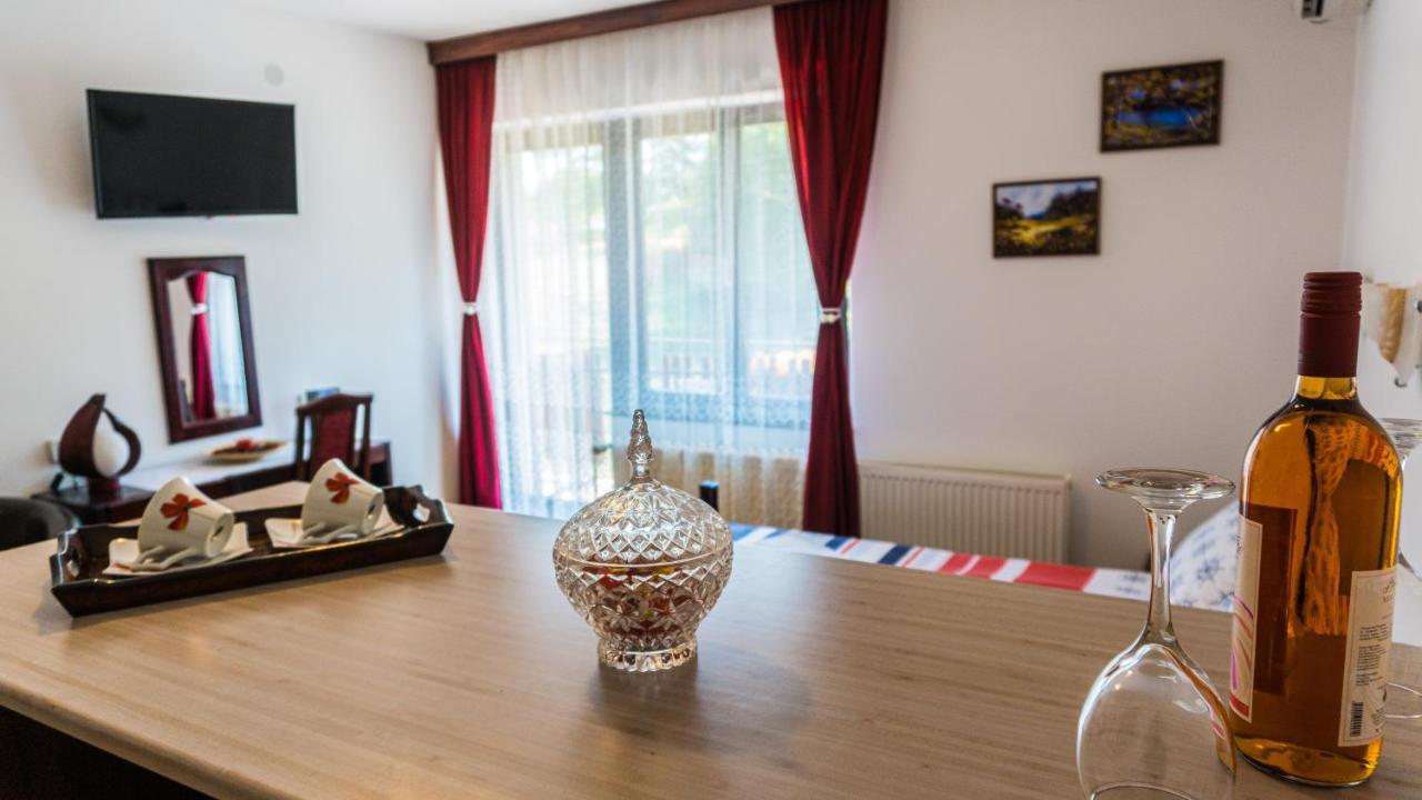 Apartmani "Vila Jelena" Aranđelovac Exterior foto