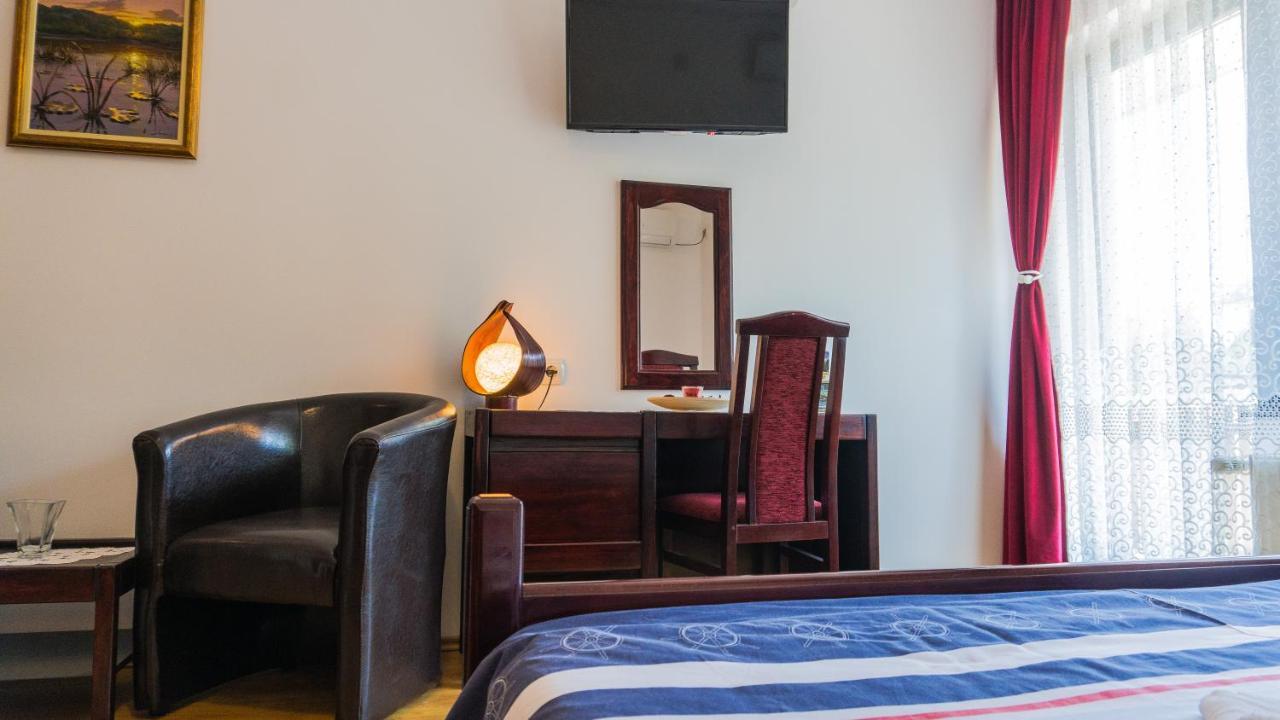 Apartmani "Vila Jelena" Aranđelovac Exterior foto