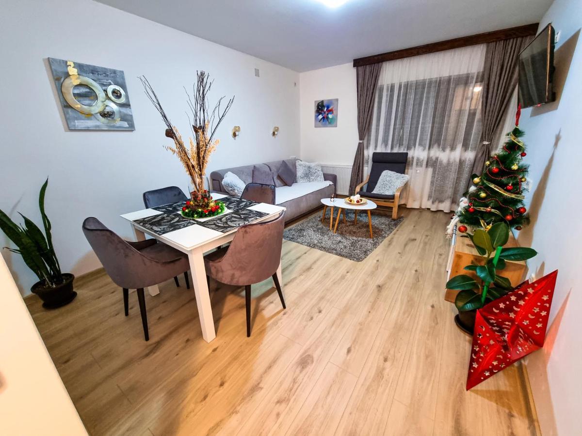 Apartmani "Vila Jelena" Aranđelovac Exterior foto