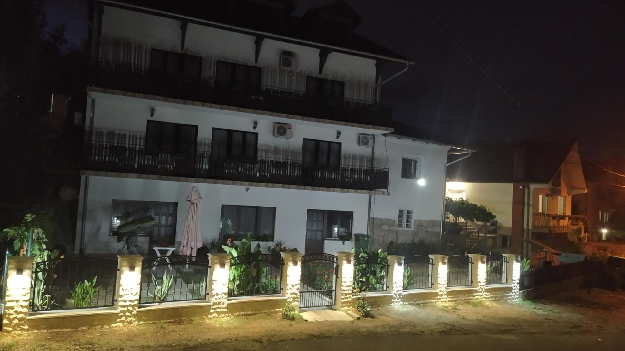 Apartmani "Vila Jelena" Aranđelovac Exterior foto