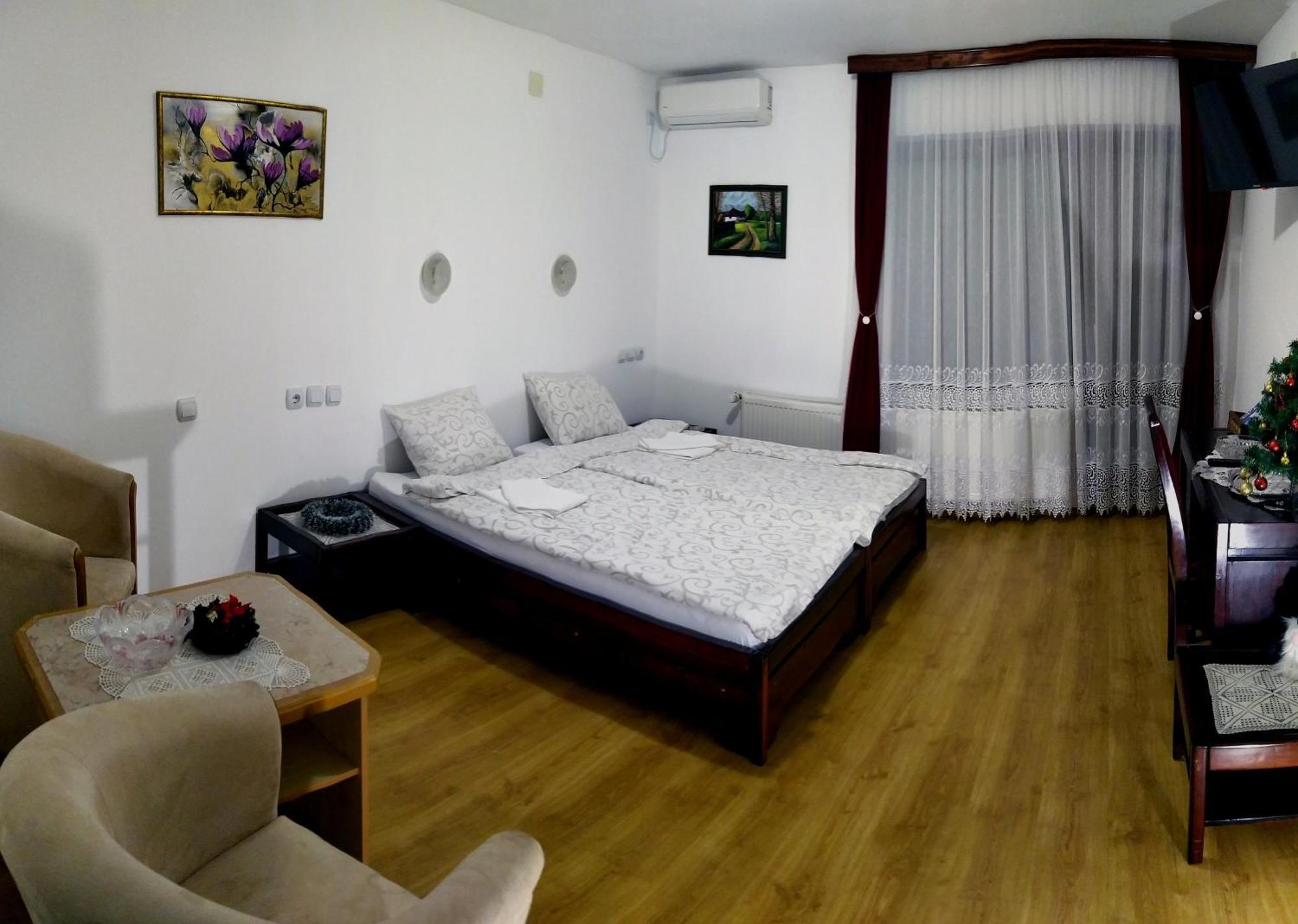Apartmani "Vila Jelena" Aranđelovac Exterior foto